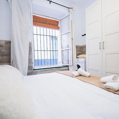 Apartamento En El Barrio De San Lorenzo, Junto A La Basilica Del Gran Poder Sevilla Exteriör bild