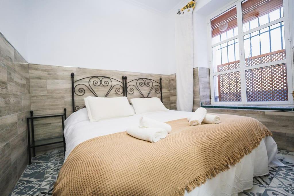 Apartamento En El Barrio De San Lorenzo, Junto A La Basilica Del Gran Poder Sevilla Exteriör bild