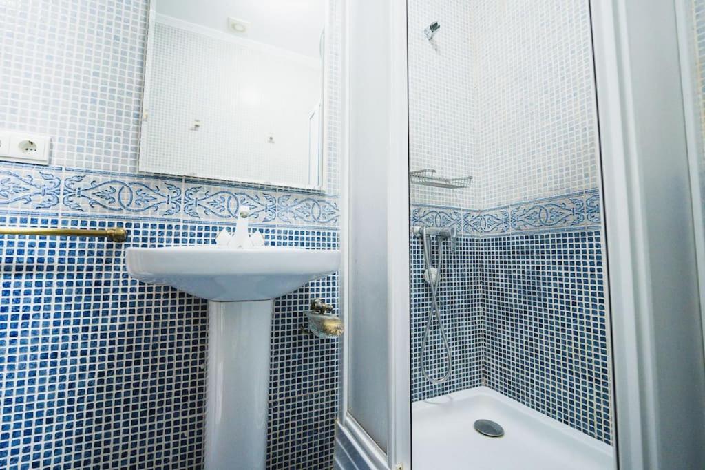Apartamento En El Barrio De San Lorenzo, Junto A La Basilica Del Gran Poder Sevilla Exteriör bild
